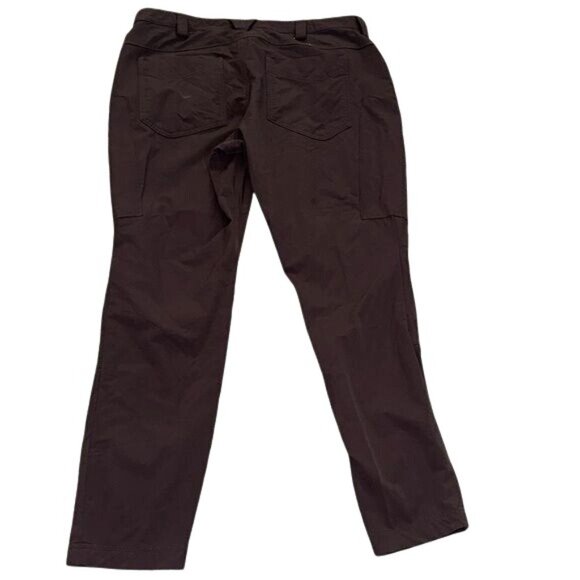 Duluth Trading Womens 12 Short Quick-Dry Nylon/Spandex Pants - Picture 6 of 10